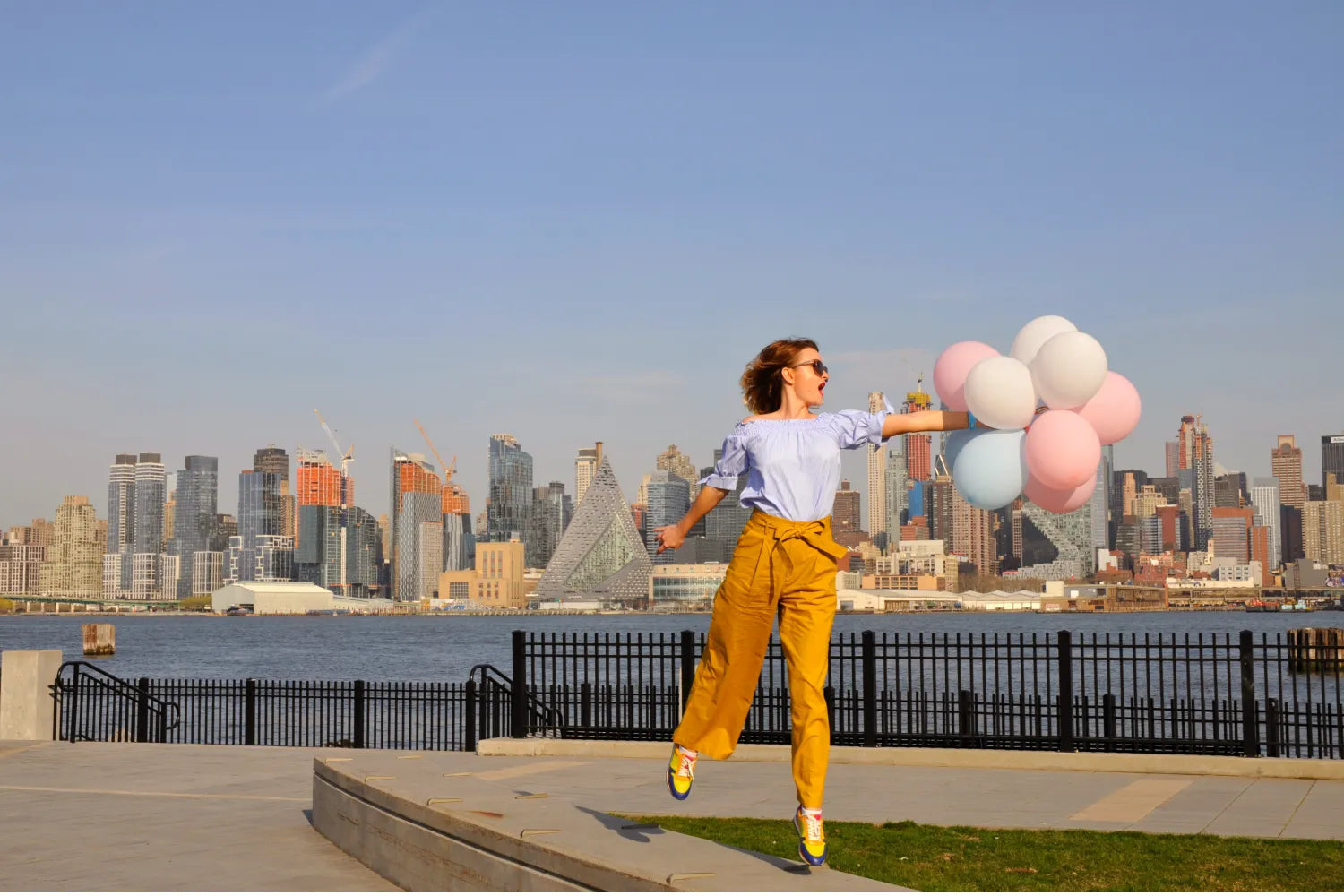 20 Easy Steps To Master the Clean Girl Aesthetic Look From TikTok