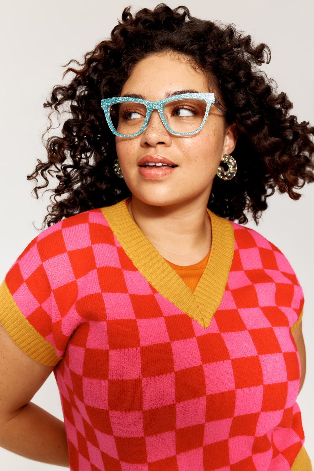 16 Cute Glasses Frames To Complement Any Style