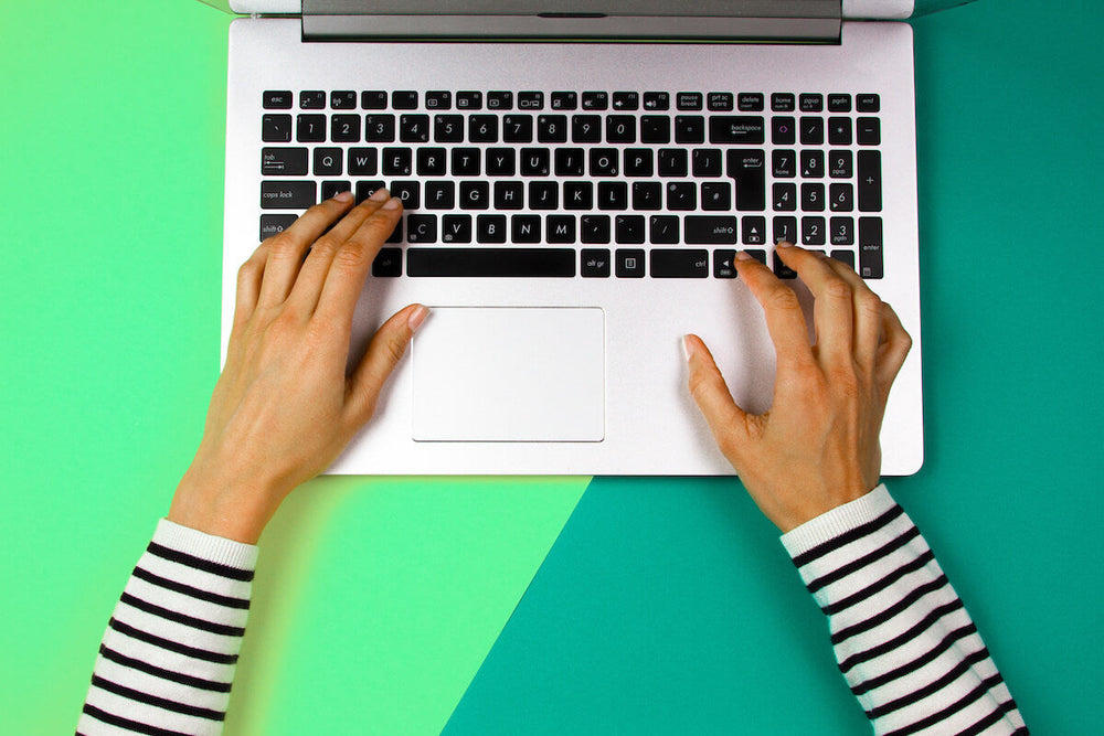 Computer progressive lenses: person using a laptop