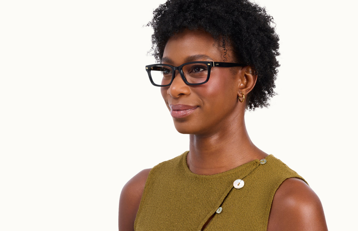 The Locke - LifeStyle 2 - Pair Eyewear