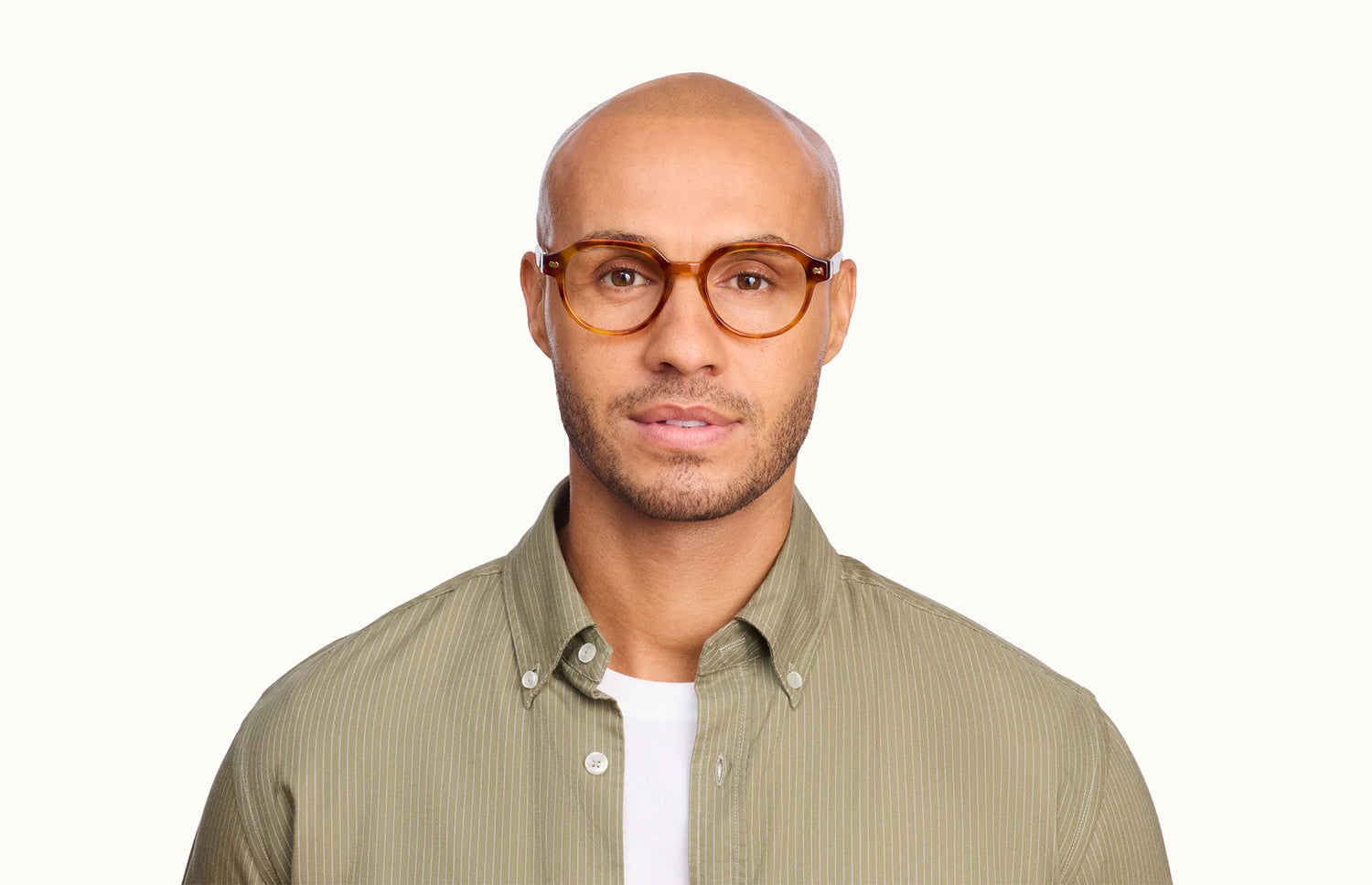 The Daley - LifeStyle 1 - Pair Eyewear