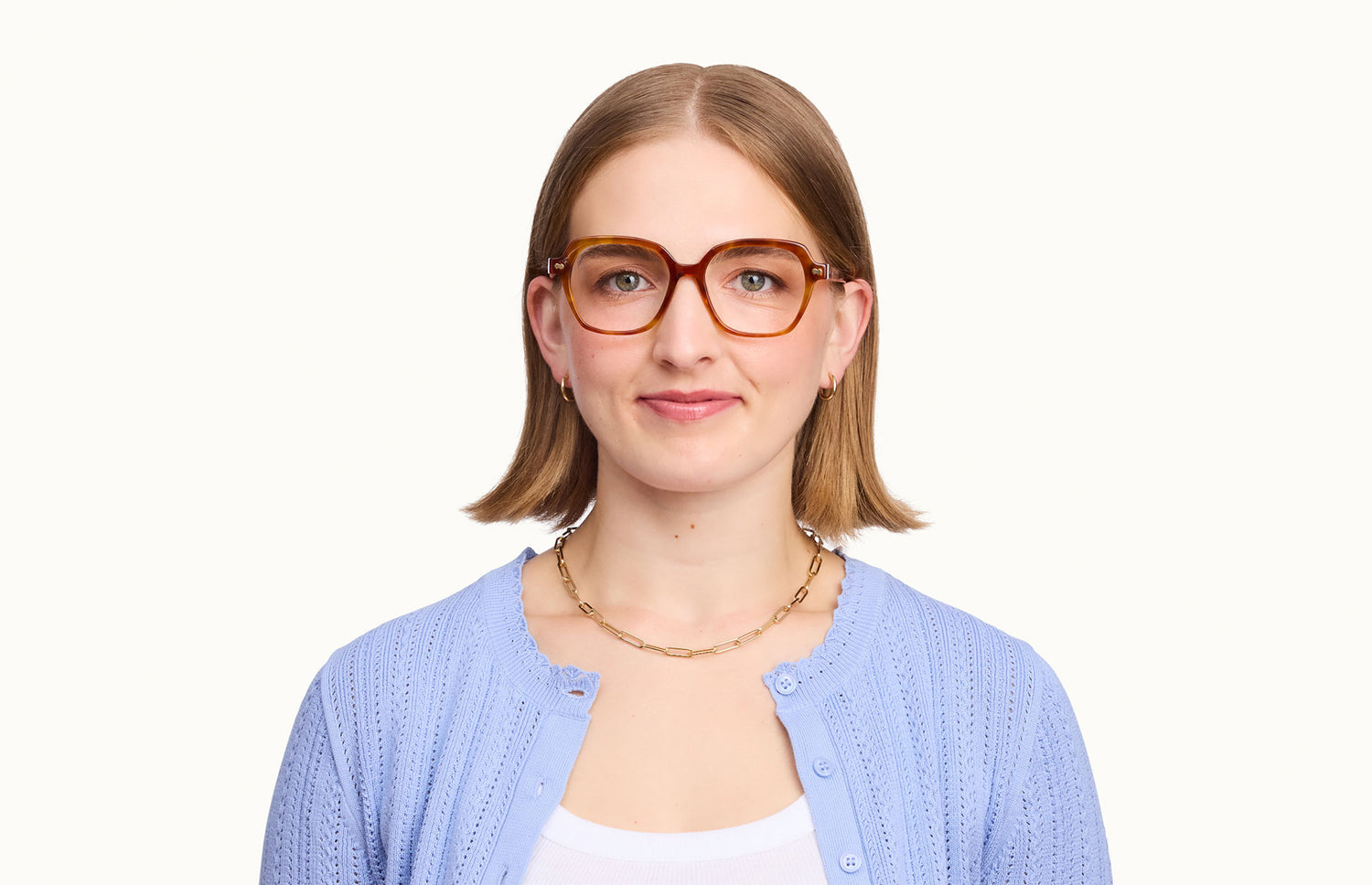 The Evelyn - LifeStyle 1 - Pair Eyewear