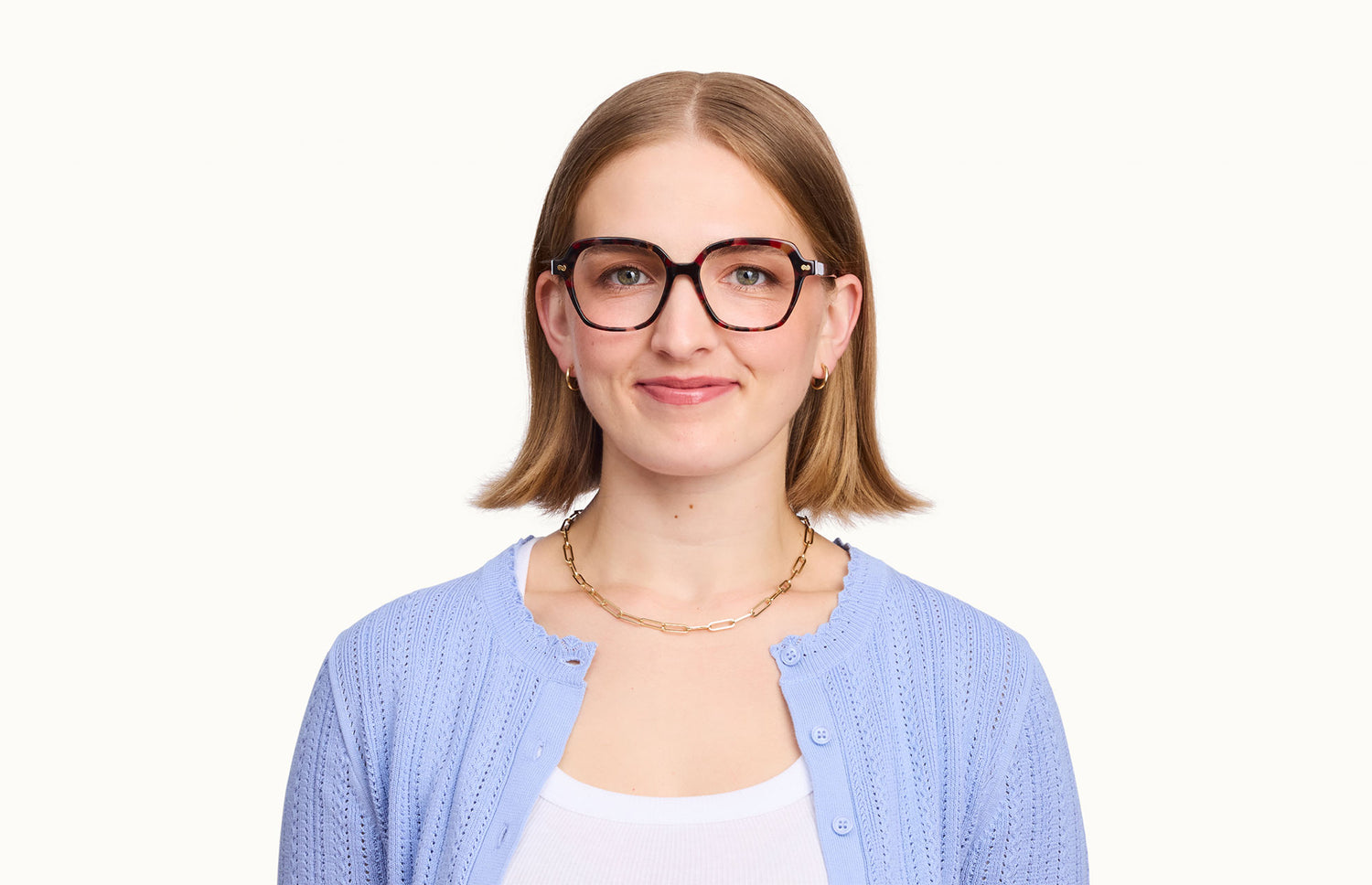 The Evelyn - LifeStyle 1 - Pair Eyewear