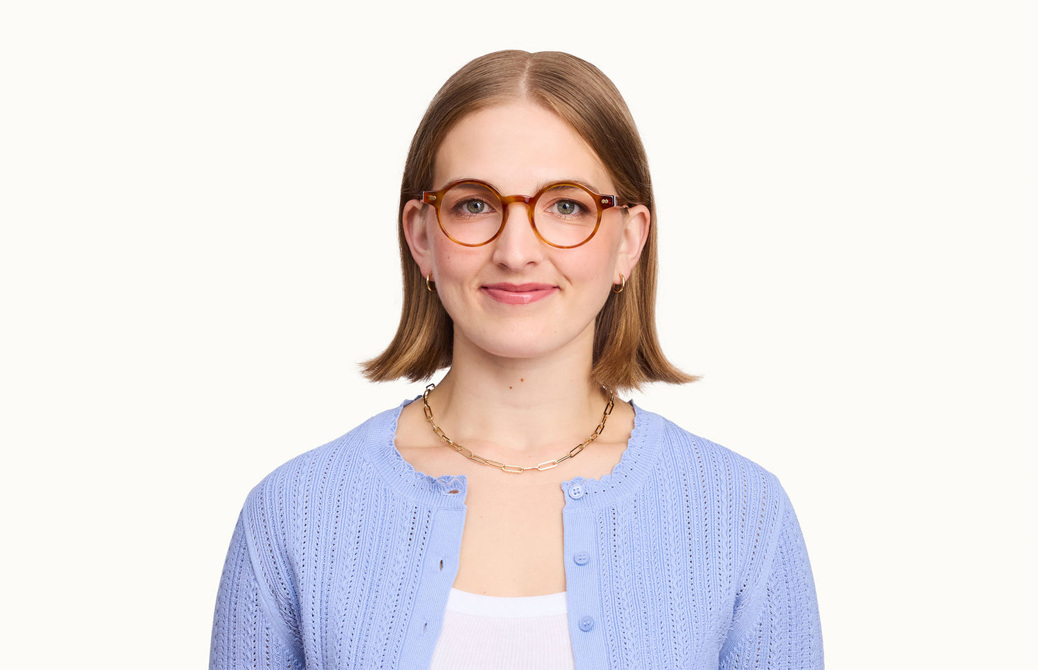 The Leigh - LifeStyle 1 - Pair Eyewear