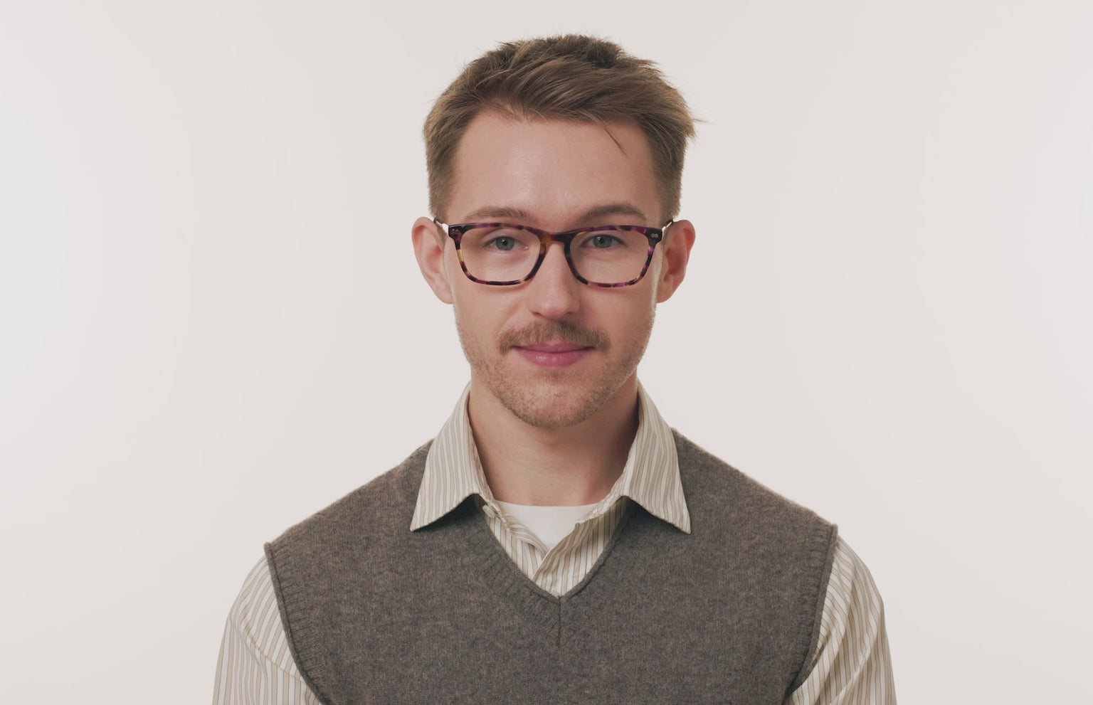 The Casper - Purple Confetti Tortoise Acetate Gold Metal - LifeStyle Thumbnail3 - Pair Eyewear