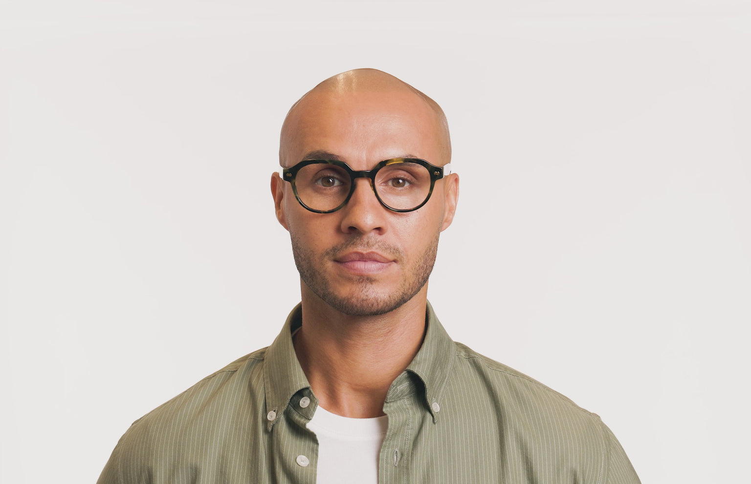 The Daley - LifeStyle Thumbnail 3 - Pair Eyewear