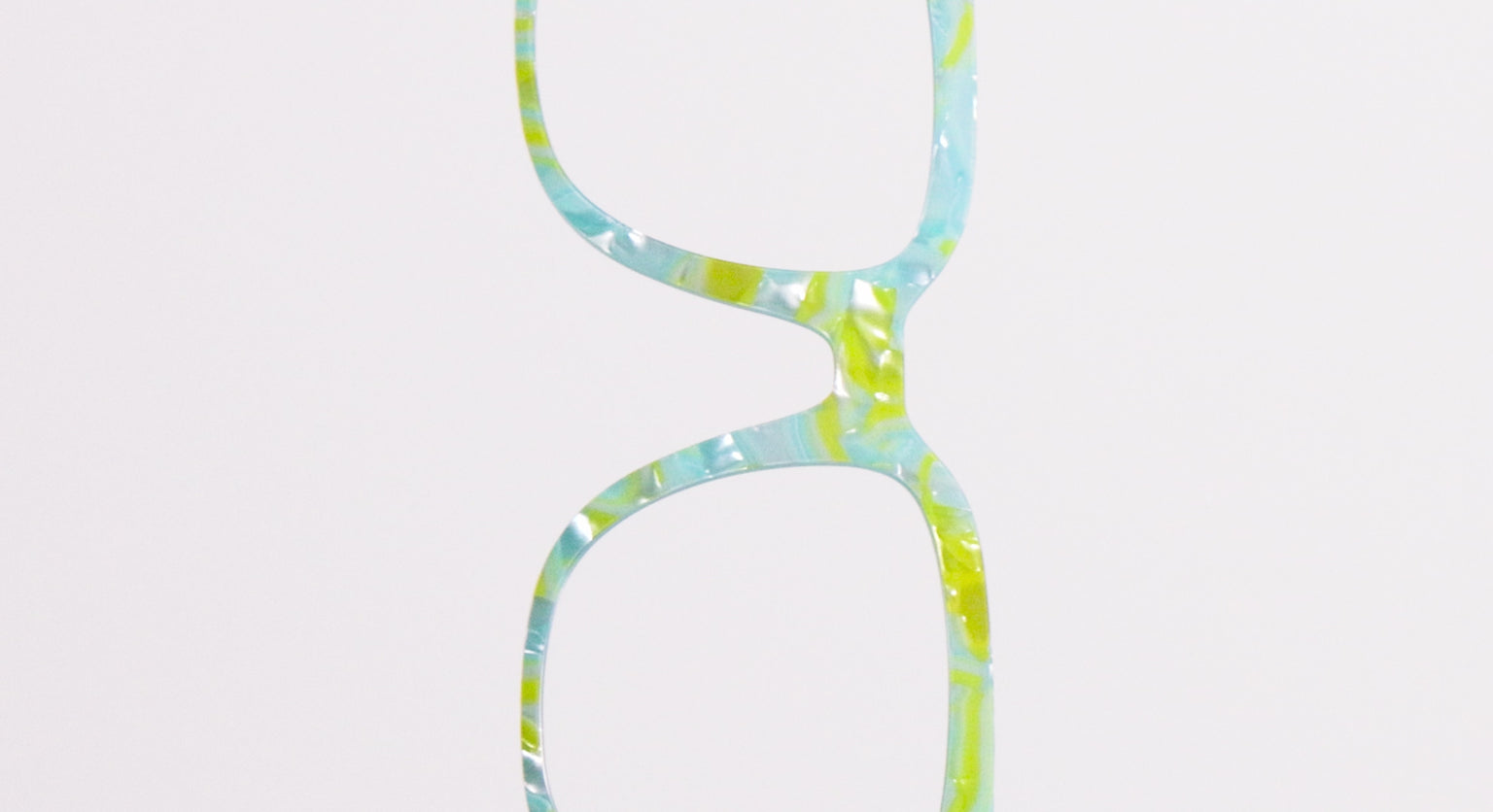 The Blue Lemonade Pearl Marble - LifeStyle Thumbnail Video1 - Pair Eyewear