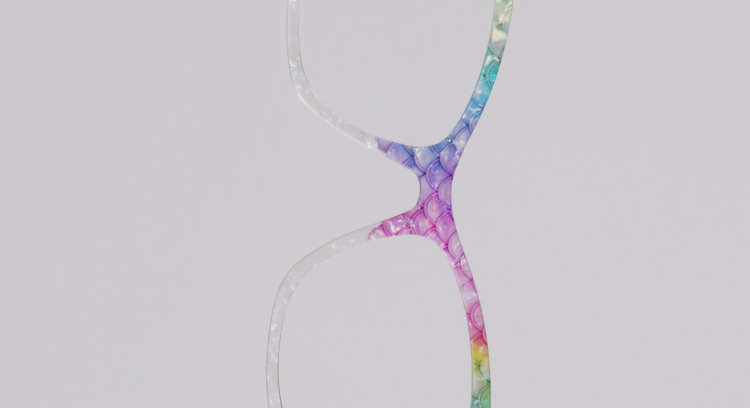 The Rainbow Pearl Scales Crystal - LifeStyle Thumbnail Video1 - Pair Eyewear
