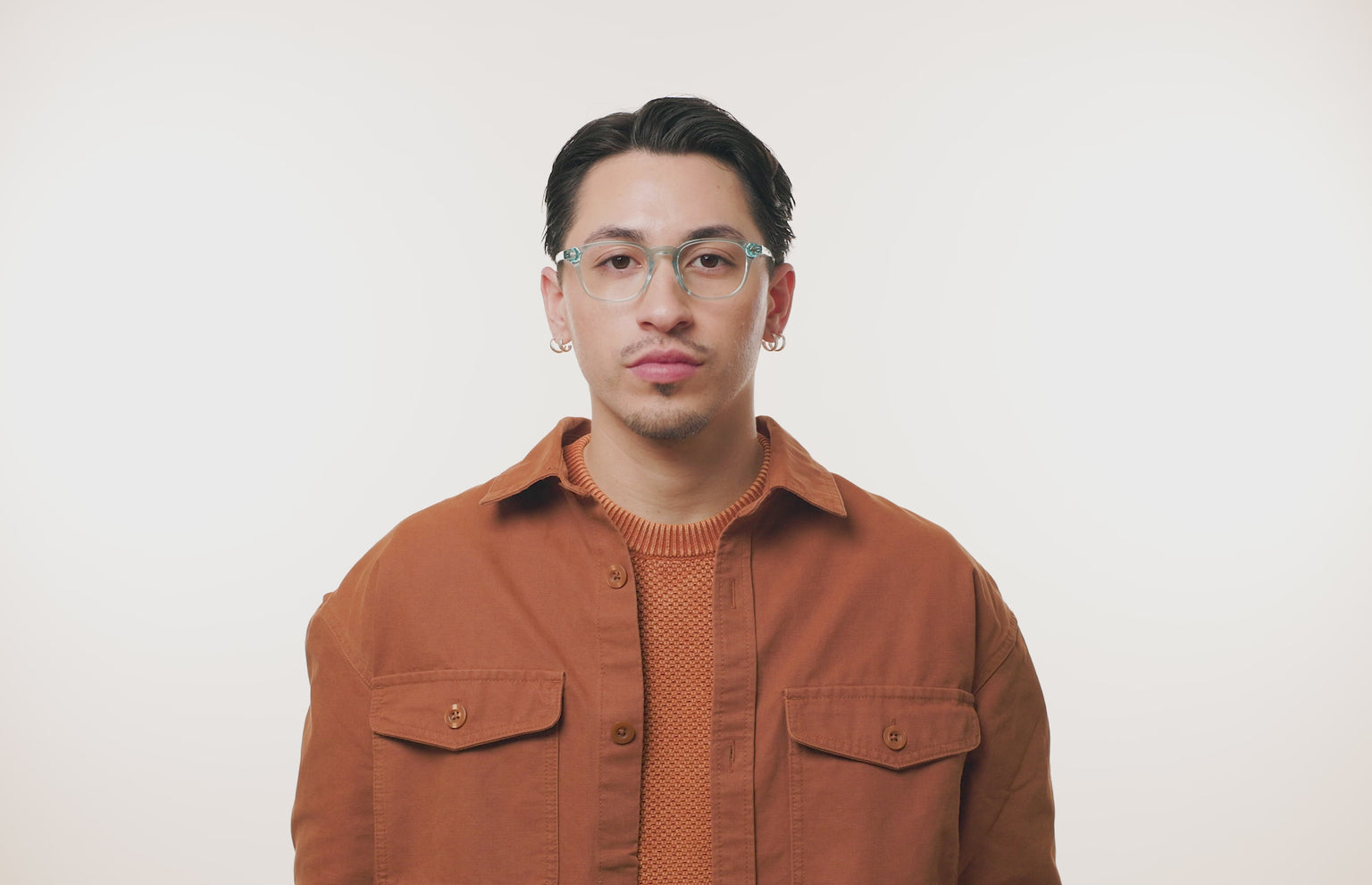 The Otis - Lensless - LifeStyle Thumbnail 2 - Pair Eyewear